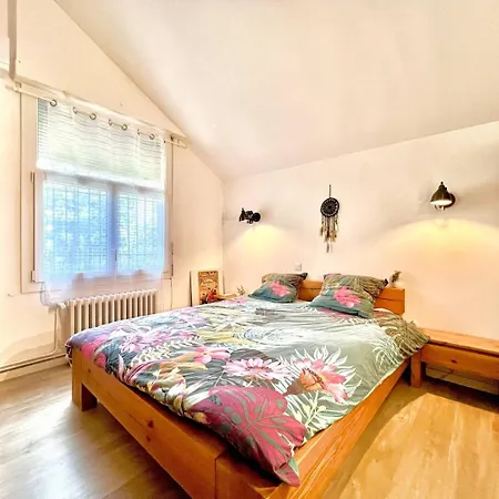 La Nimoise, Maison Familiale Avec Jardin 招待所 4*