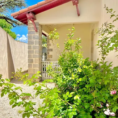 La Nimoise, Maison Familiale Avec Jardin * Nîmes