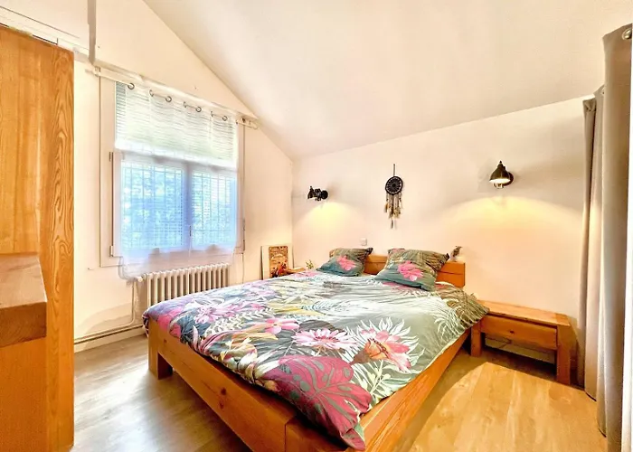 La Nimoise, Maison Familiale Avec Jardin Gasthof 4*