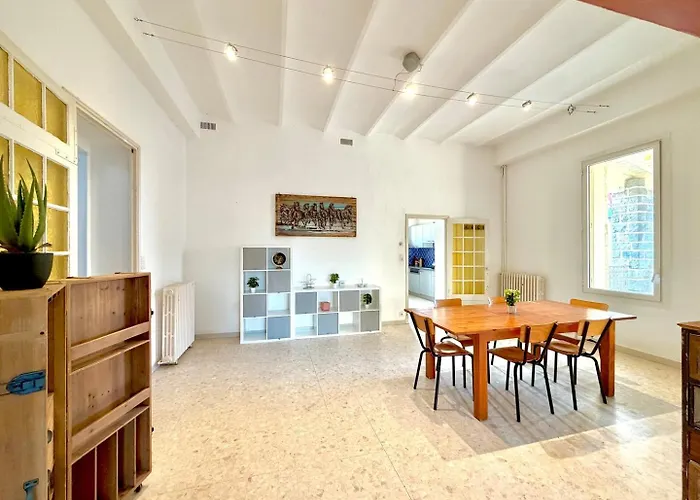 La Nimoise, Maison Familiale Avec Jardin Gasthof